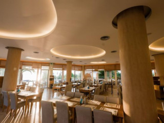 Poseidon Palace Hotel