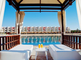 POSH CLUB SUNRISE CRYSTAL BAY RESORT