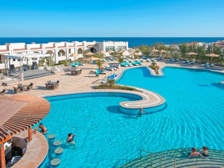 POSH CLUB SUNRISE MONTEMARE RESORT