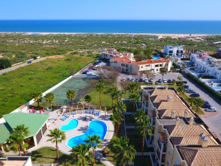 Praia da Lota Resort