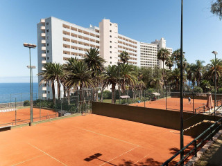 PRECISE RESORT 
