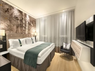 PREMIER INN BERLIN ALEXANDERPLATZ