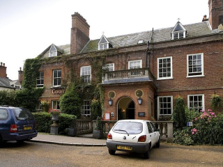 Premier Inn London Croydon South (A212)