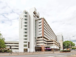 PREMIER INN LONDON KINGSTON UPON THAMES