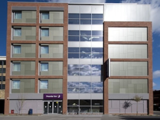 PREMIER INN LONDON SOUTHGATE