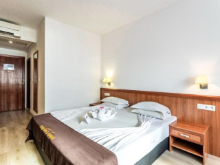 Prestige Grand Hotel & Aquapark