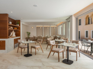 Preveza City Hotel