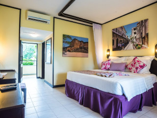 Prideinn Flamingo Beach Resort & Spa