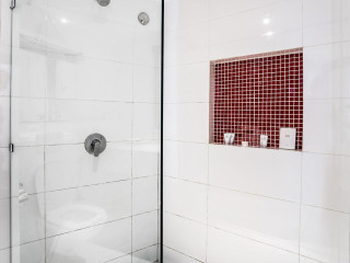 PRIDEINN PARADISE BEACH HOTEL AND SPA