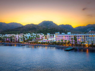 PRIME BEACH HOTEL