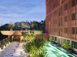 PRIME TOWN - Posh & Port Hotel PHUKET