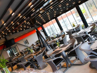 Primus Hotel & Apartments