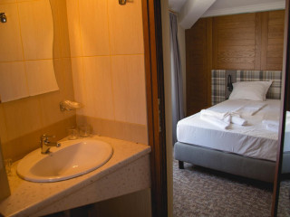Prince Cyril Hotel