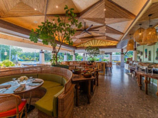 Princesa Garden Island Resort and Spa