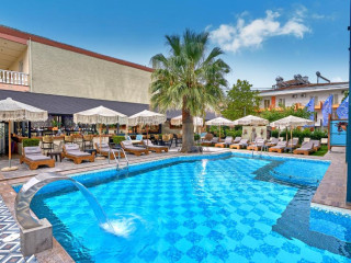Principal New Leisure Hotel