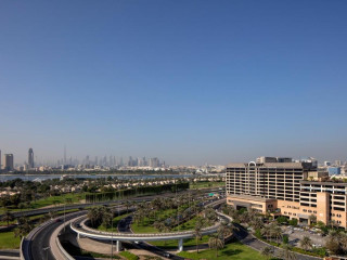 Pullman Dubai Creek City Centre Hotel