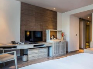 Pullman Phuket Arcadia Naithon Beach