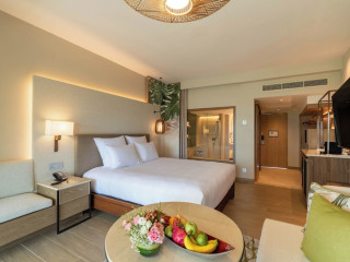 Pullman Phuket Karon Beach Resort