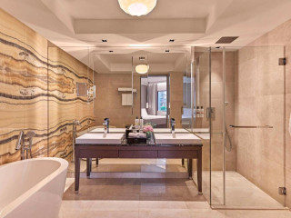 Pullman Singapore Orchard
