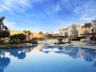 PYRAMISA SAHL HASHEESH BEACH RESORT