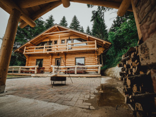 Q Chalet