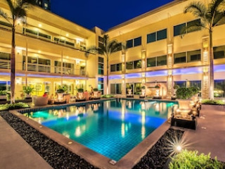 QIU HOTEL SUKHUMVIT 79