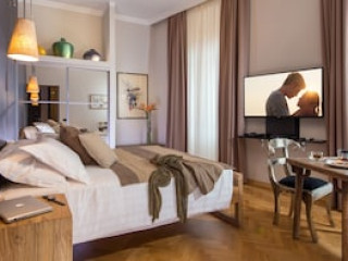 QT SUITES AND APARTMENTS - SISTINA