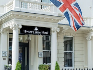 QUEENS GATE