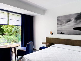 QUEENS PARK LE JARDIN HOTEL