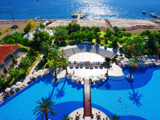 QUEENS PARK RAI PREMIUM TEKIROVA