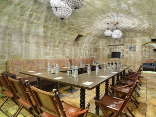 R Kipling Hotel by Happyculture