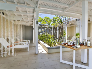 Radisson Blu Azuri Resort and Spa