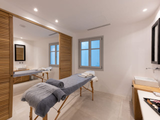 RADISSON BLU EUPHORIA RESORT