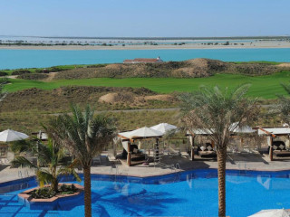  Radisson Blu Hotel Abu Dhabi Yas Island 