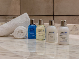 Radisson Blu Hotel and Resort Abu Dhabi Corniche