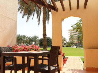 Radisson Blu Hotel & Resort, Al Ain