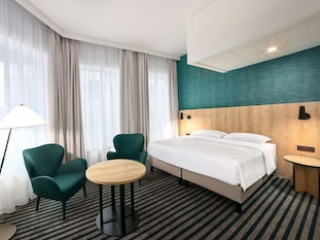 RADISSON HOTEL BRUSSELS CENTRE MIDI