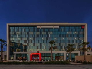 Radisson RED Dubai Silicon Oasis