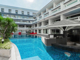 Radisson RED Phuket Patong Beach