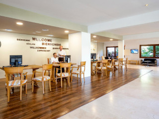 RADISSON RESORT & RESIDENCES