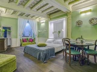 RAFFAELLO CHARMSUITE