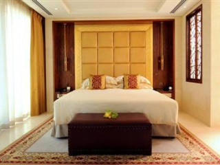 RAFFLES DUBAI