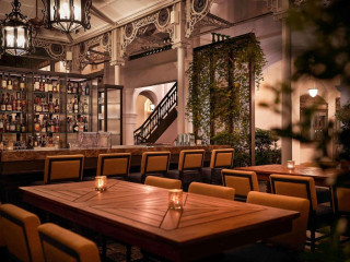 Raffles Singapore