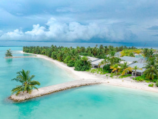 Rahaa Resort