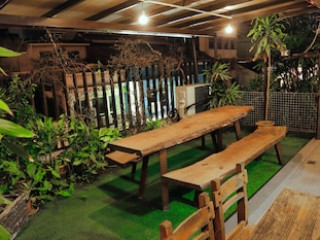 RAIN FOREST HOTEL