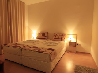 Rainbow 2 Beach Apartments