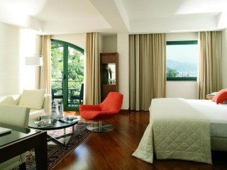 LUNA HOTEL