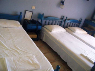 Florea Hotel Apartments