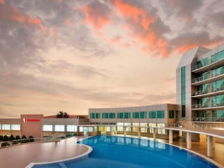 RAMADA BY WYNDHAM BAKU