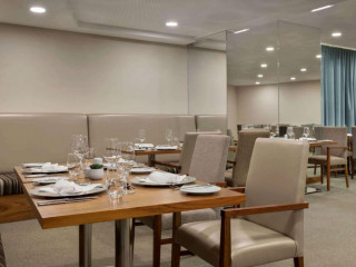 Ramada by Wyndham Lisbon